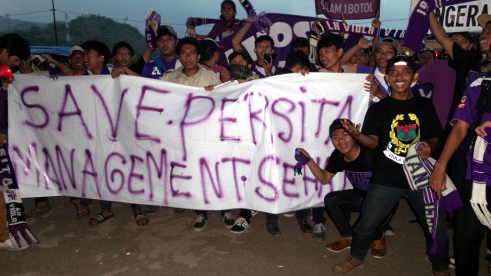 Suporter Persita Tangerang (La Viola) Copyright: &copy; Ginanjar/INDOSPORT
